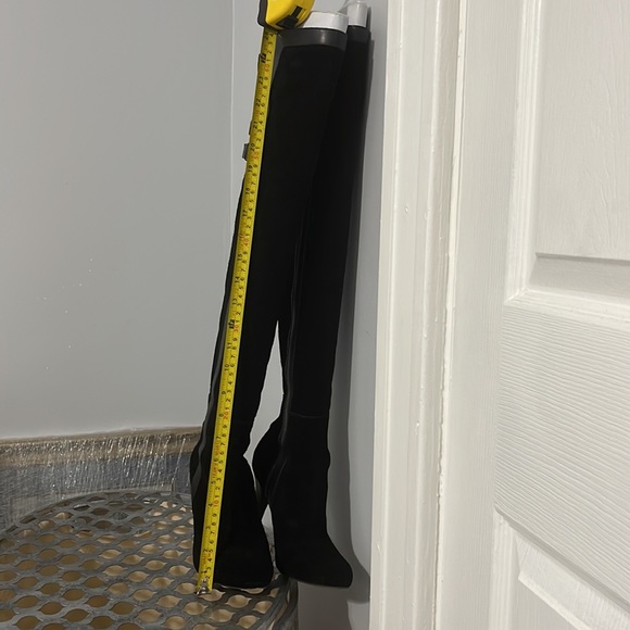 Micheal Kors women’s over the knee boots - Picture 6 of 12